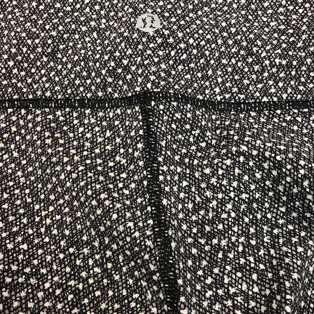 Lululemon crop pants